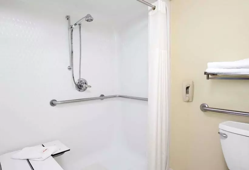 ホテル Days Inn & Suites By Wyndham Pocahontas