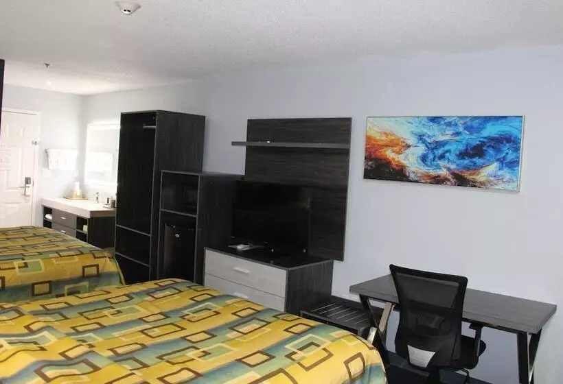 Отель Douglas Inn & Suites