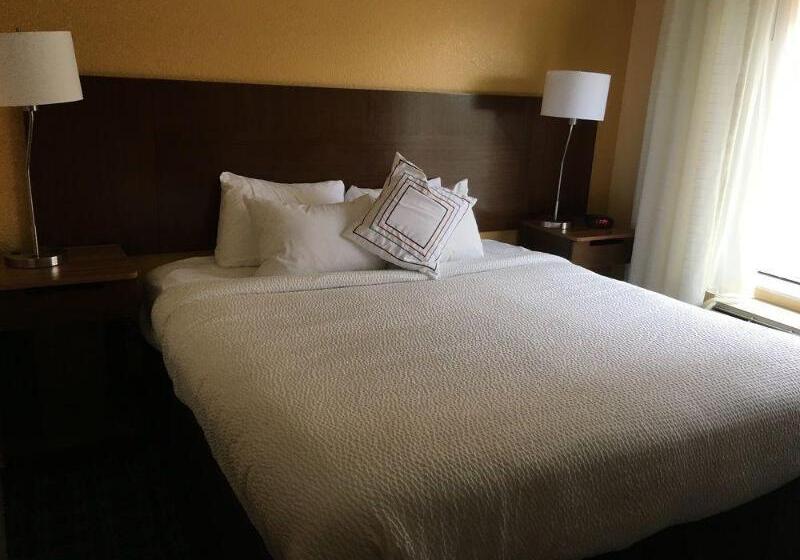 فندق Fairfield By Marriott Frankfort