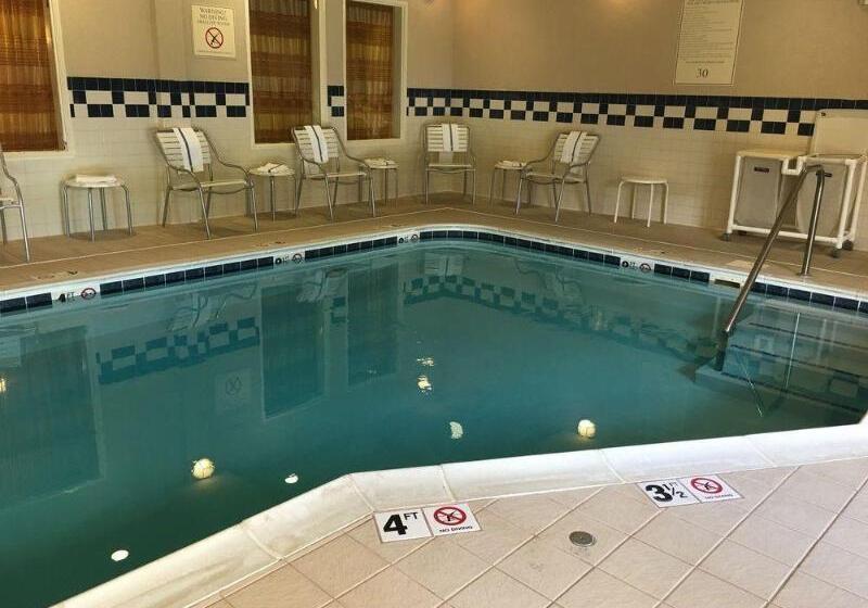 فندق Fairfield By Marriott Frankfort