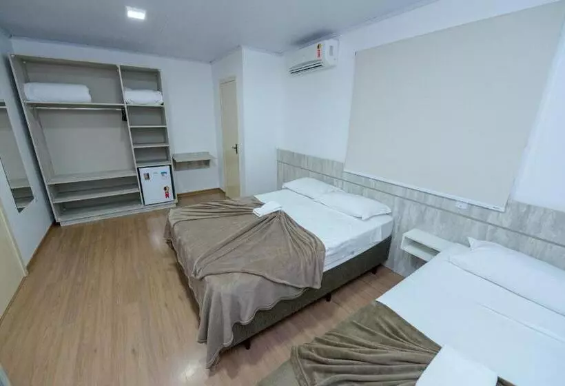 Hotel Pousada Acacia Negra