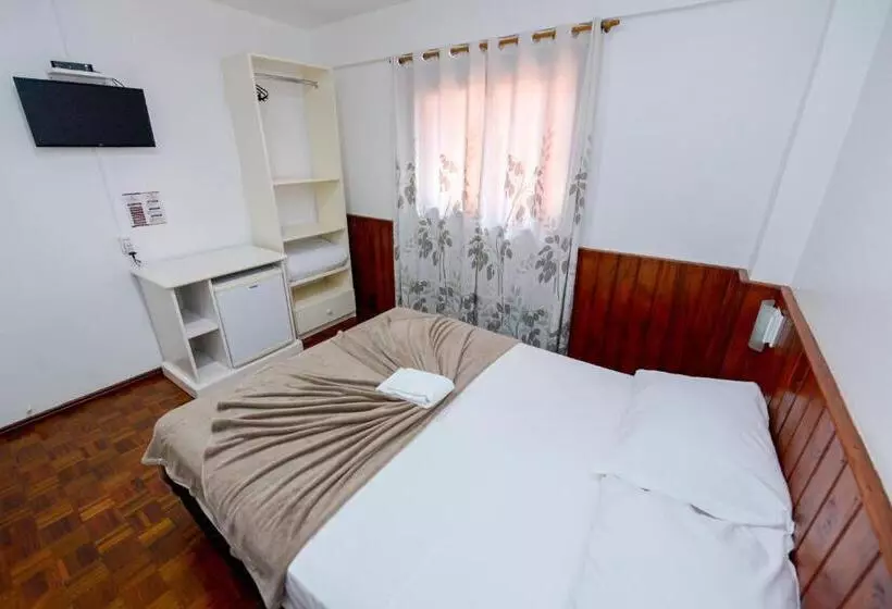 Hotel Pousada Acacia Negra