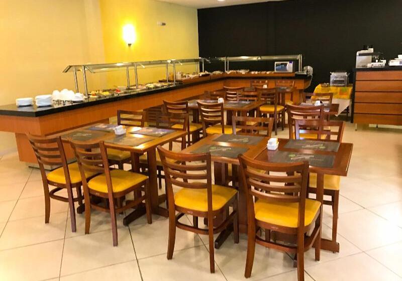 Hotel Rede Andrade Mercado