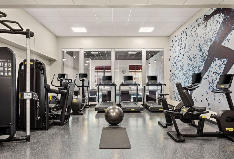 فندق Sheraton Duluth