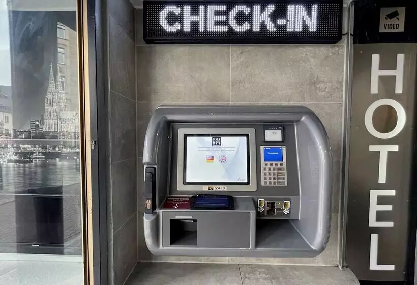 Smarty Cologne Dom Hotel Boardinghouse Kontaktloser Self Check In