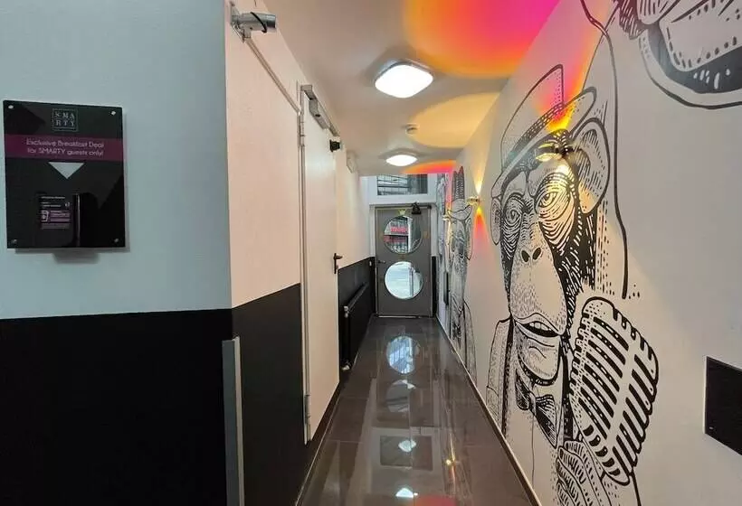 Smarty Cologne Dom Hotel Boardinghouse Kontaktloser Self Check In