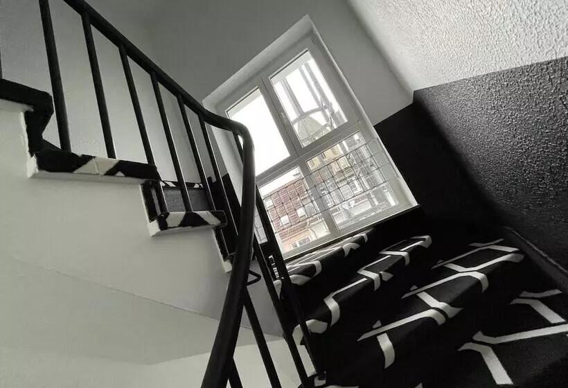 Smarty Cologne Dom Hotel Boardinghouse Kontaktloser Self Check In