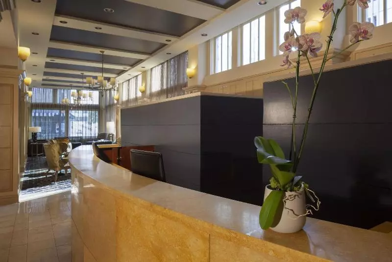 בית מלון כפרי The Ashton