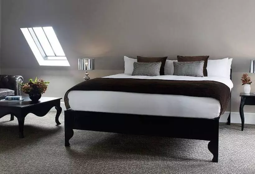 The Westbridge Hotel Stratford