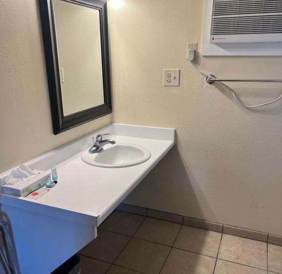 汽车旅馆  Timbers Inn And Suites