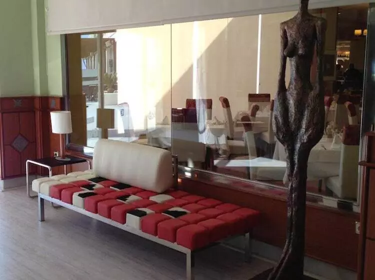 Evenia Zoraida Resort