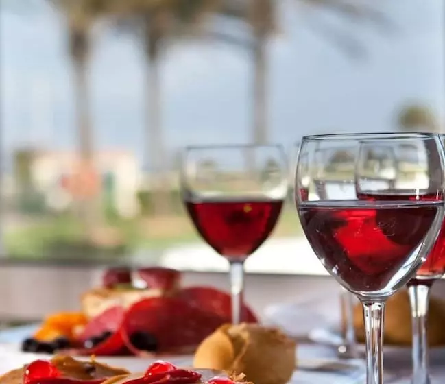 Evenia Zoraida Resort