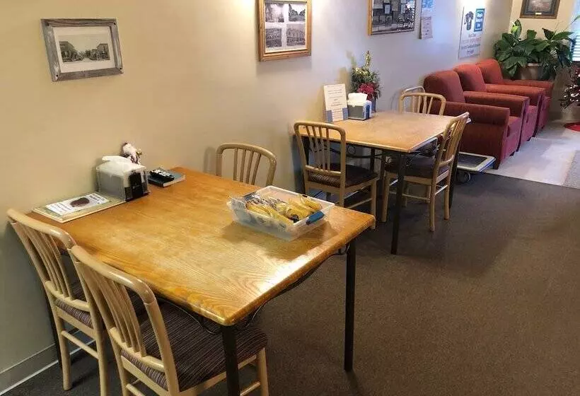 酒店 Simple Rewards Inn Shelbina