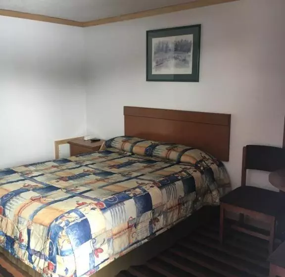 호텔 Budget Lodge Newton Falls