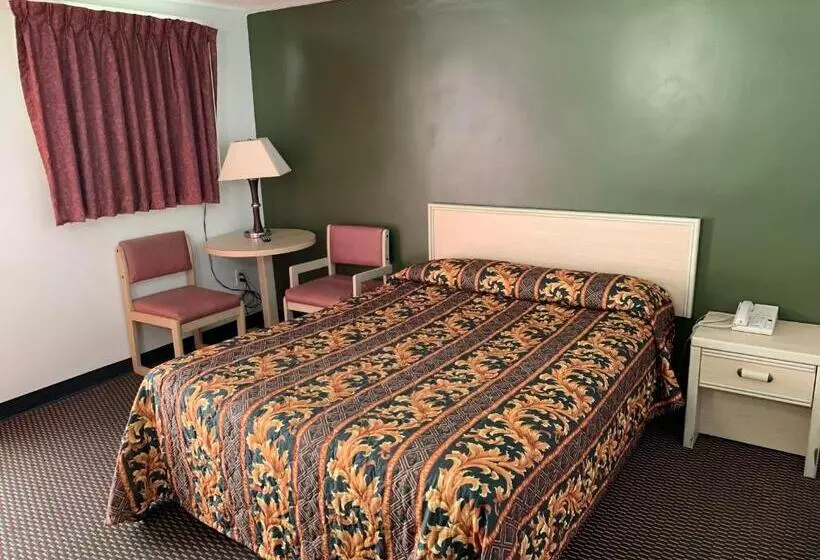 호텔 Budget Lodge Newton Falls