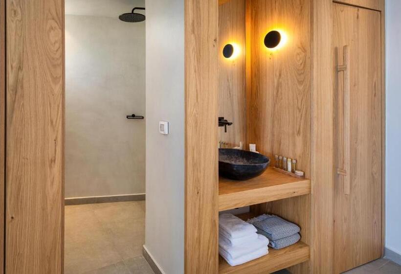 فندق Callia Retreat Suites   Adults Only