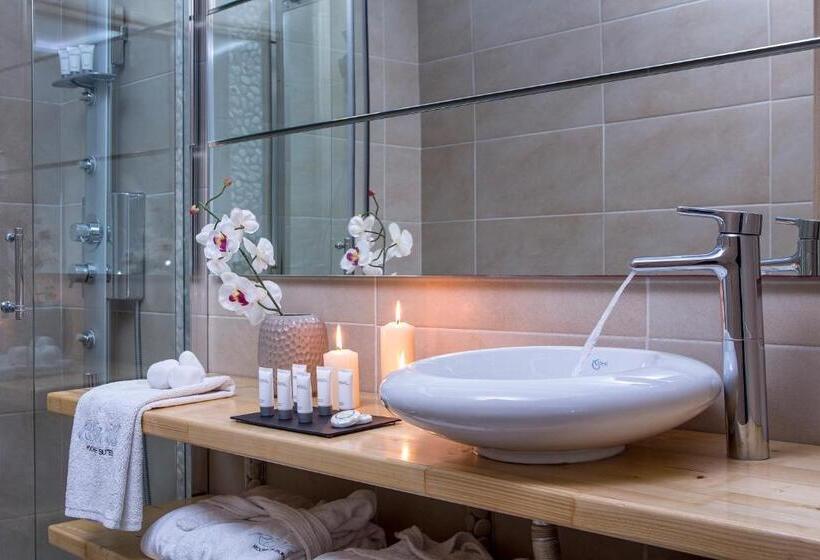 فندق Callia Retreat Suites   Adults Only