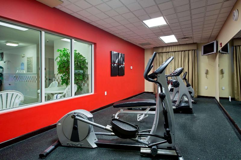 בית מלון כפרי Country Inn & Suites By Radisson, Newport News South, Va