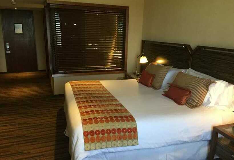 هتل Dreams Araucania