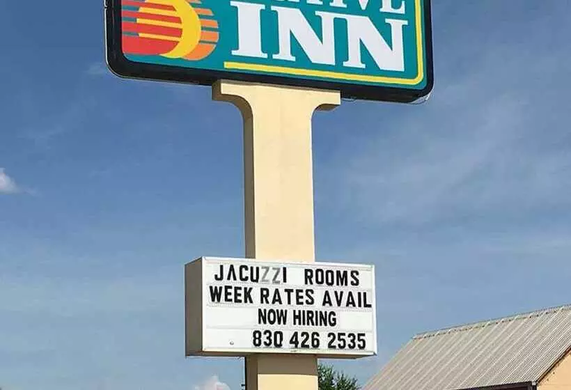 호텔 Executive Inn Hondo