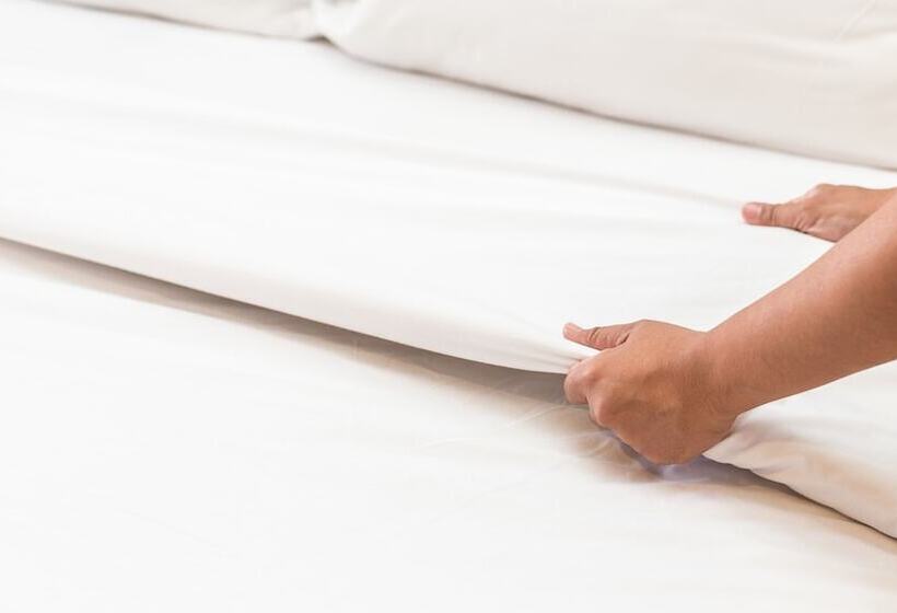 Отель Executive Inn Hondo