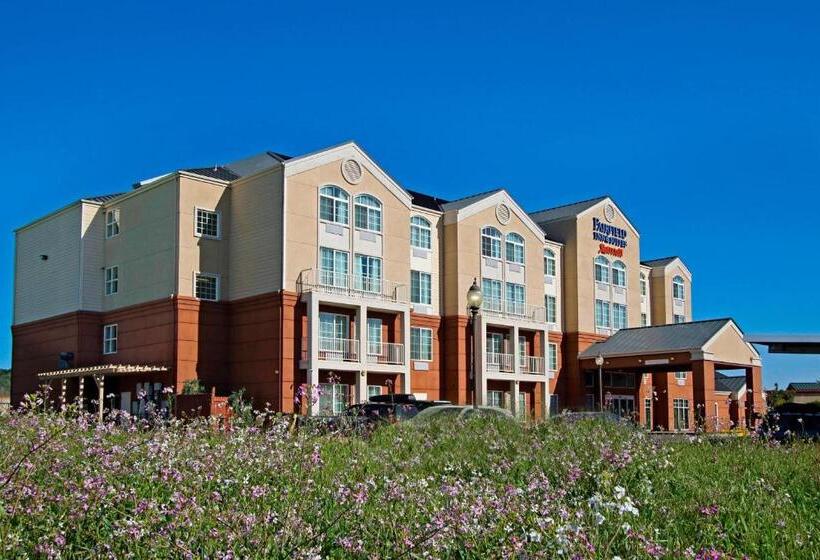 בית מלון כפרי Fairfield Inn & Suites By Marriott Fairfield Napa Valley Area