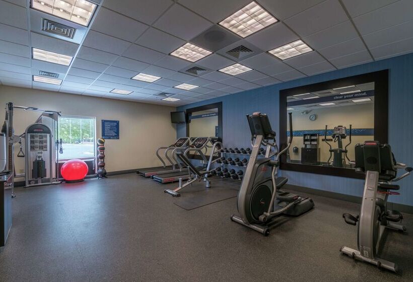 فندق Hampton Inn Dahlgren