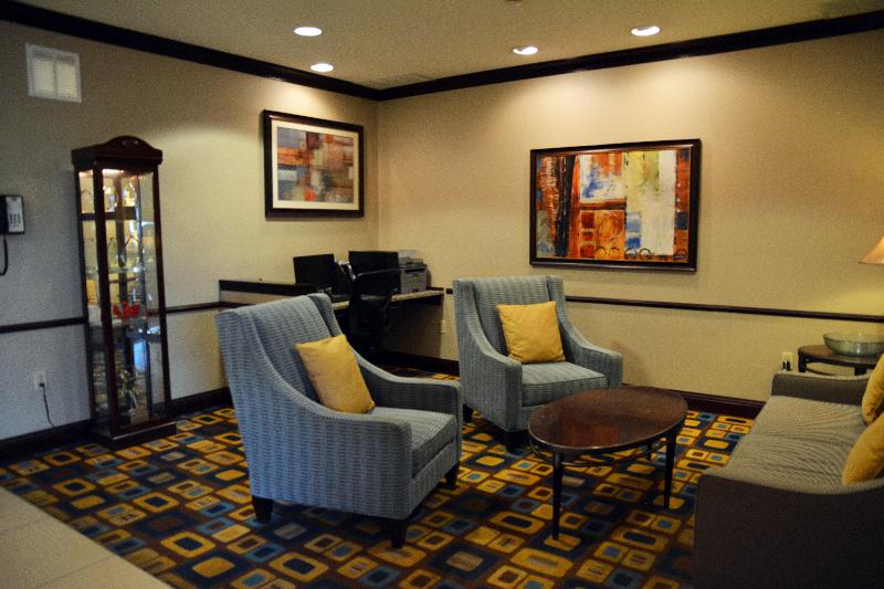 酒店 Holiday Inn Express & Suites Youngstown West   Austintown By Ihg