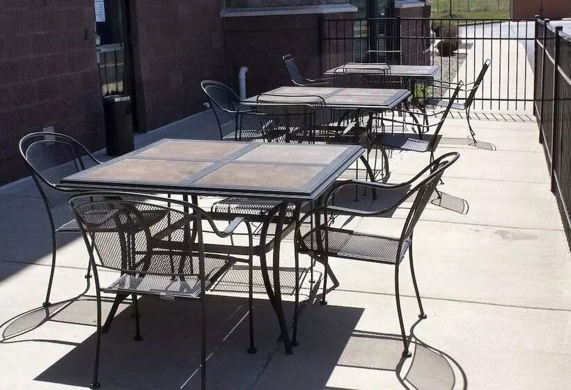 호텔 Holiday Inn Express & Suites Youngstown West Austintown By Ihg