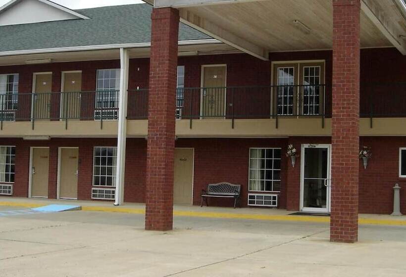 בית מלון כפרי Homegate Inn