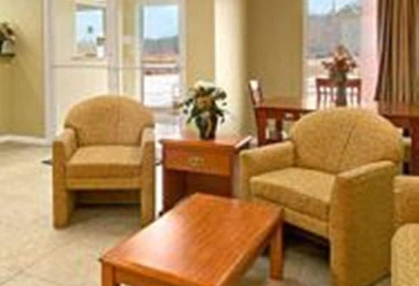 בית מלון כפרי Homegate Inn