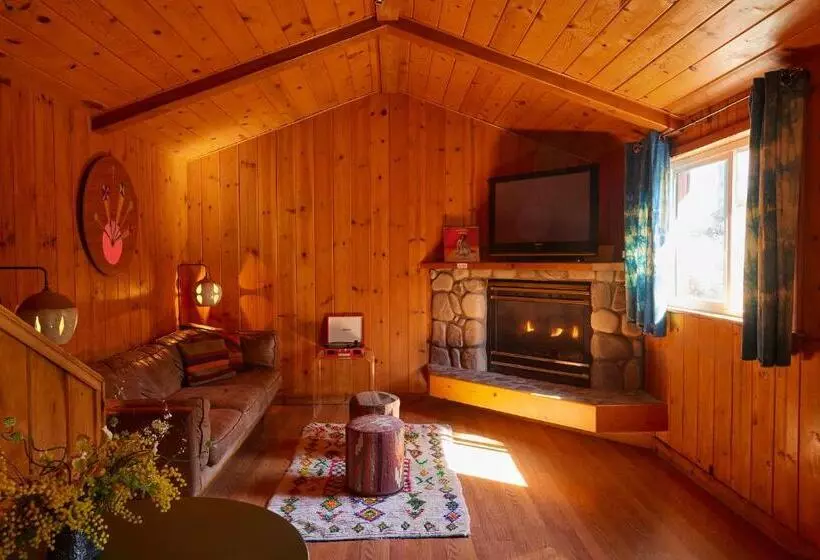 Отель Ojai Rancho Inn