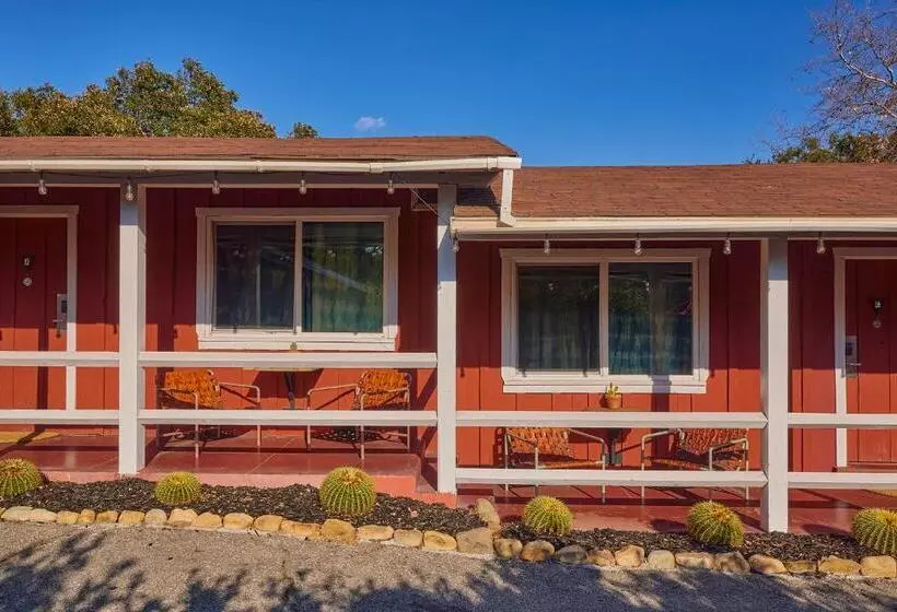 Отель Ojai Rancho Inn