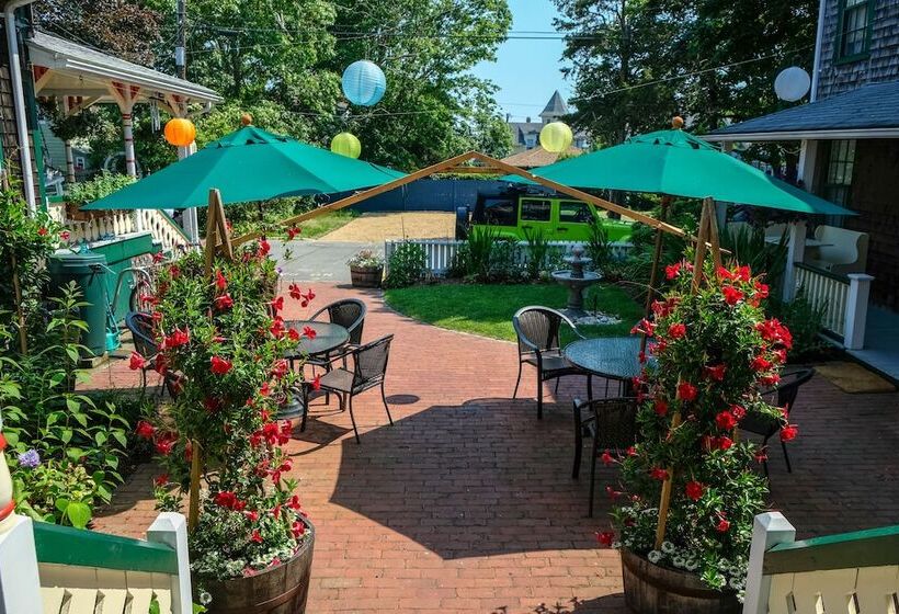 בית מלון כפרי Pequot