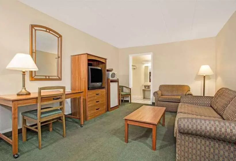 Отель Quality Inn Mason Near Kings Island