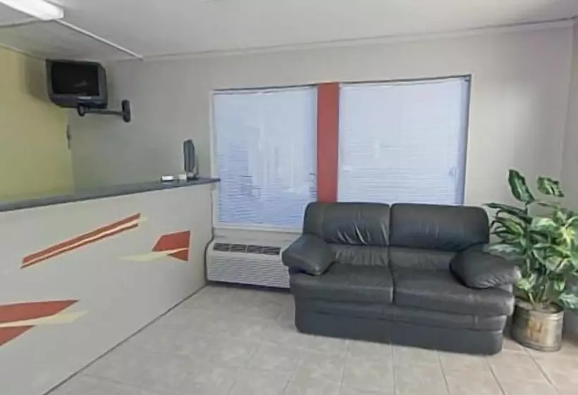 Отель The Kinder Inn