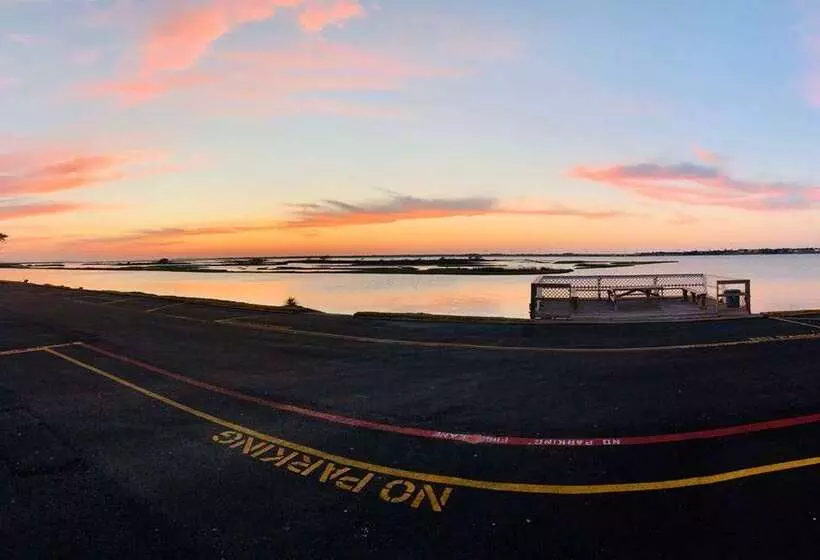 Motel 6 Portland, TX