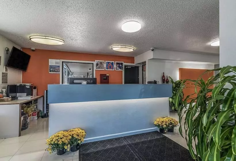 Motel 6 Albany, Ny  Airport
