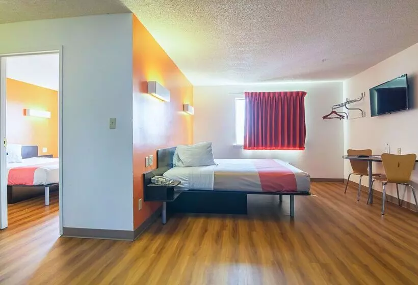 Motel 6 Jonesboro, Ga