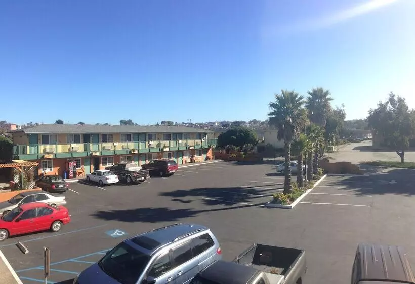 汽车旅馆  Sand Castle Inn