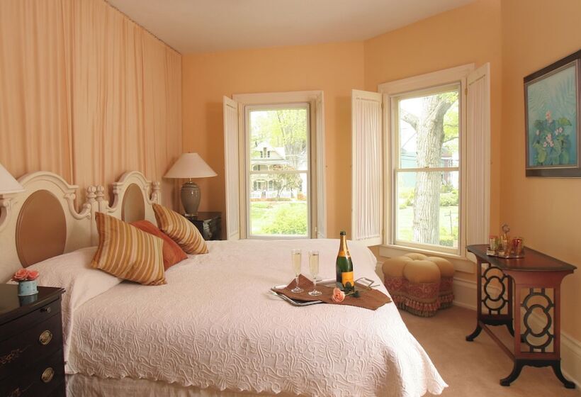 Spencer Hotel & Spa Chautauqua