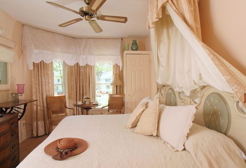 Spencer Hotel & Spa Chautauqua