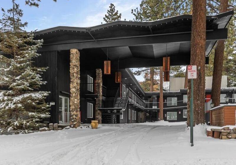 酒店 Ambassador Lake Tahoe