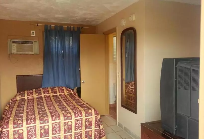 בית מלון כפרי Atlantic Inn