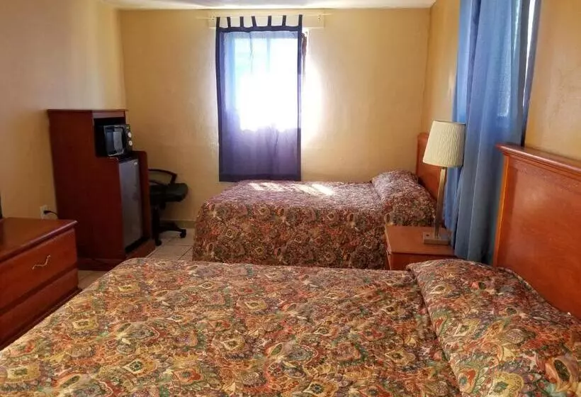 בית מלון כפרי Atlantic Inn