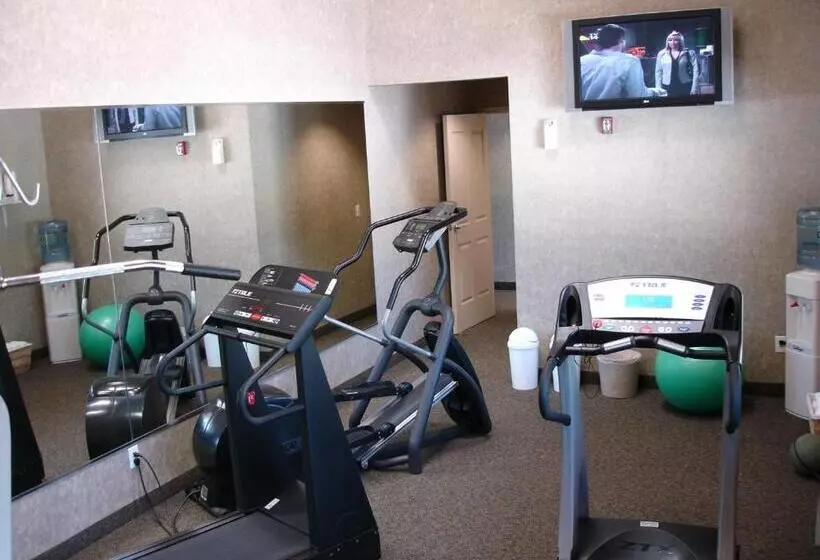 Отель C'mon Inn Missoula