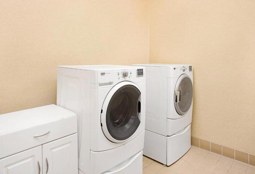 ホテル Courtyard By Marriott Paso Robles