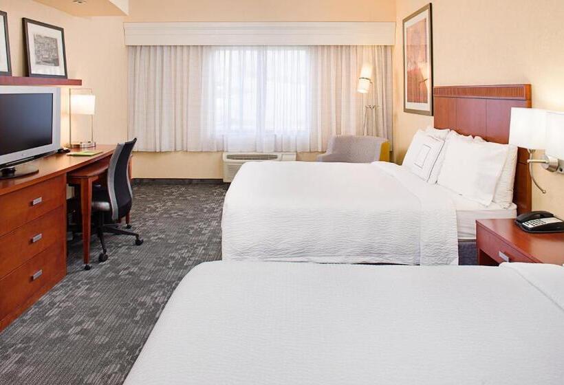 ホテル Courtyard By Marriott Paso Robles
