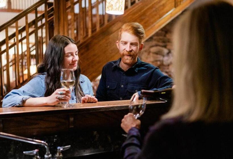 酒店 Fivepine Lodge