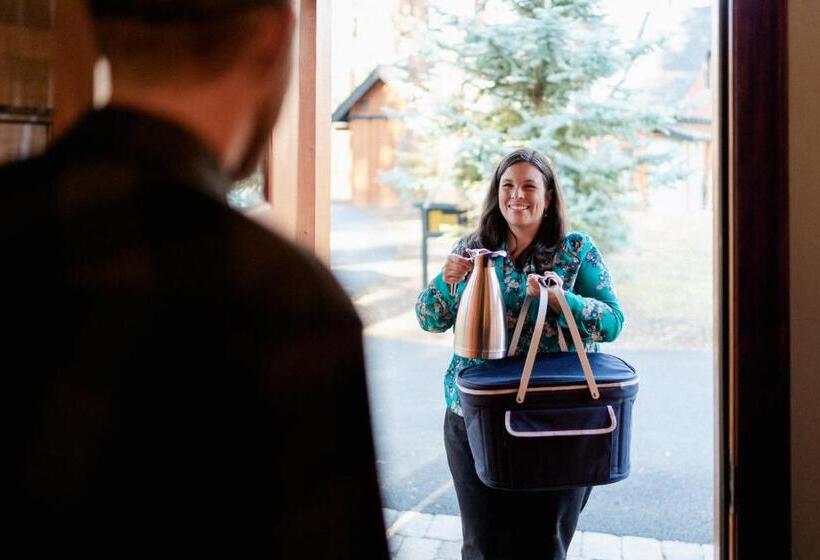 酒店 Fivepine Lodge